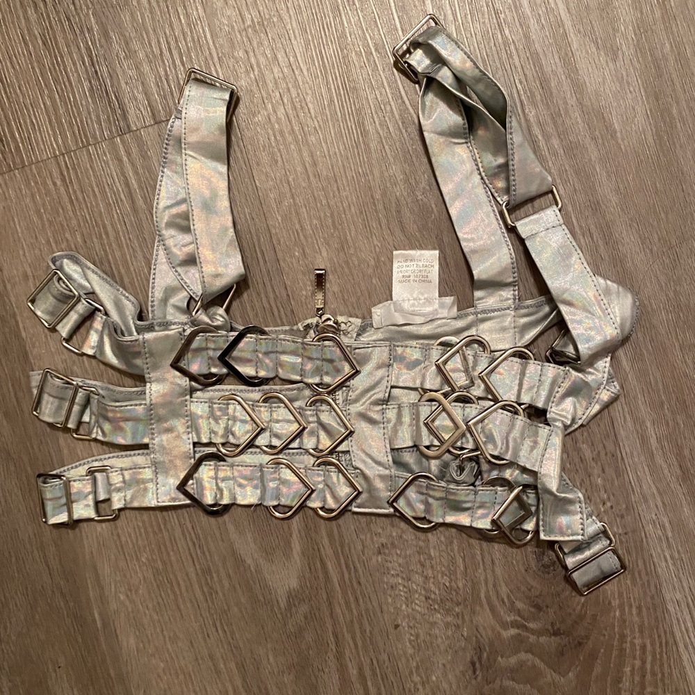 I heart raves silver harness size small